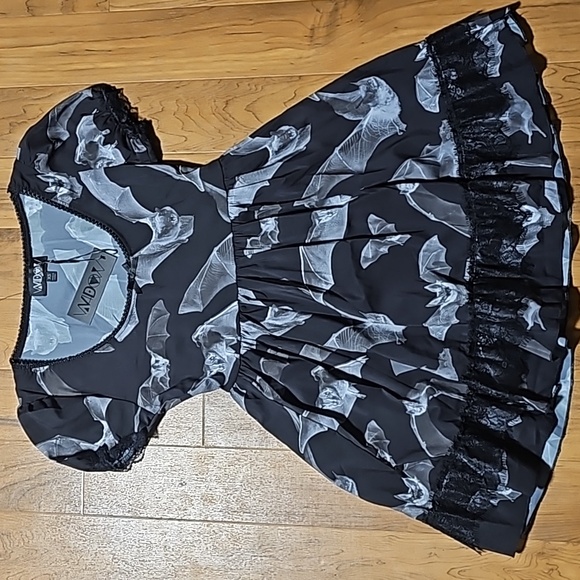 Widow Vampire Bat Dress - Picture 1 of 10